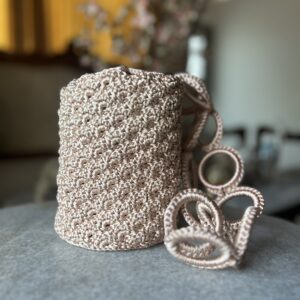 Mochila Beige Tejida en Seda Abanicos